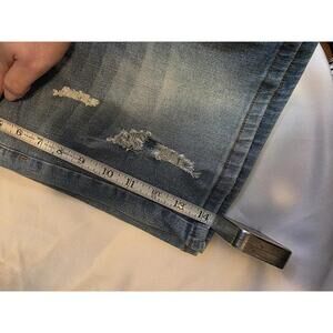 Sz Large-Distressed Light Blue Denim Shorts with Elastic Waistband